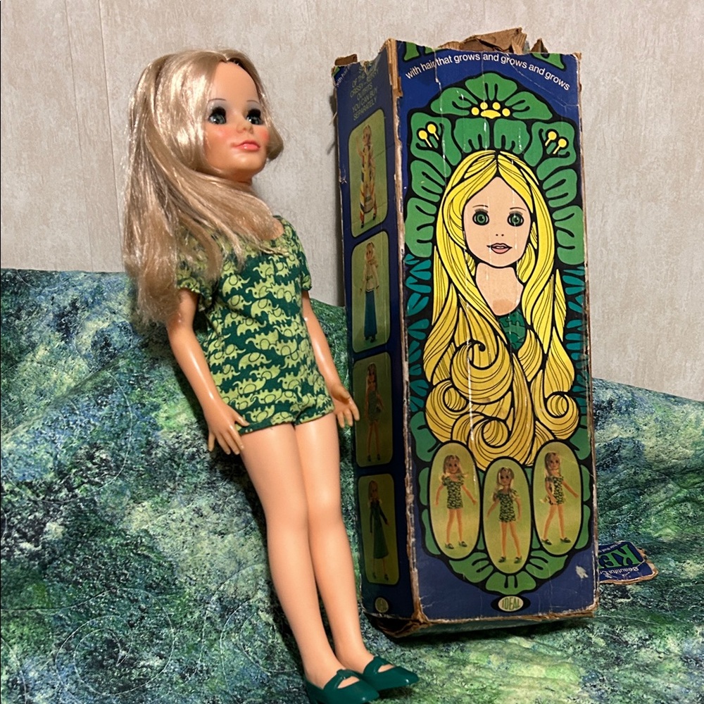 Vintage KERRY Doll with original Green Outfit and Box. “Growing hair”